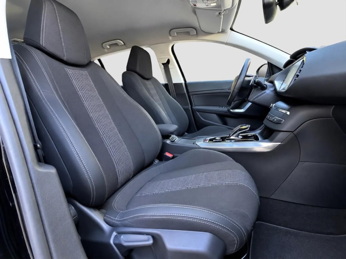 peugeot-308-2020-gasolina-1199cc