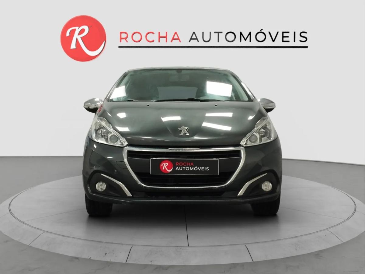 peugeot-208-2017-gasolina-1199cc
