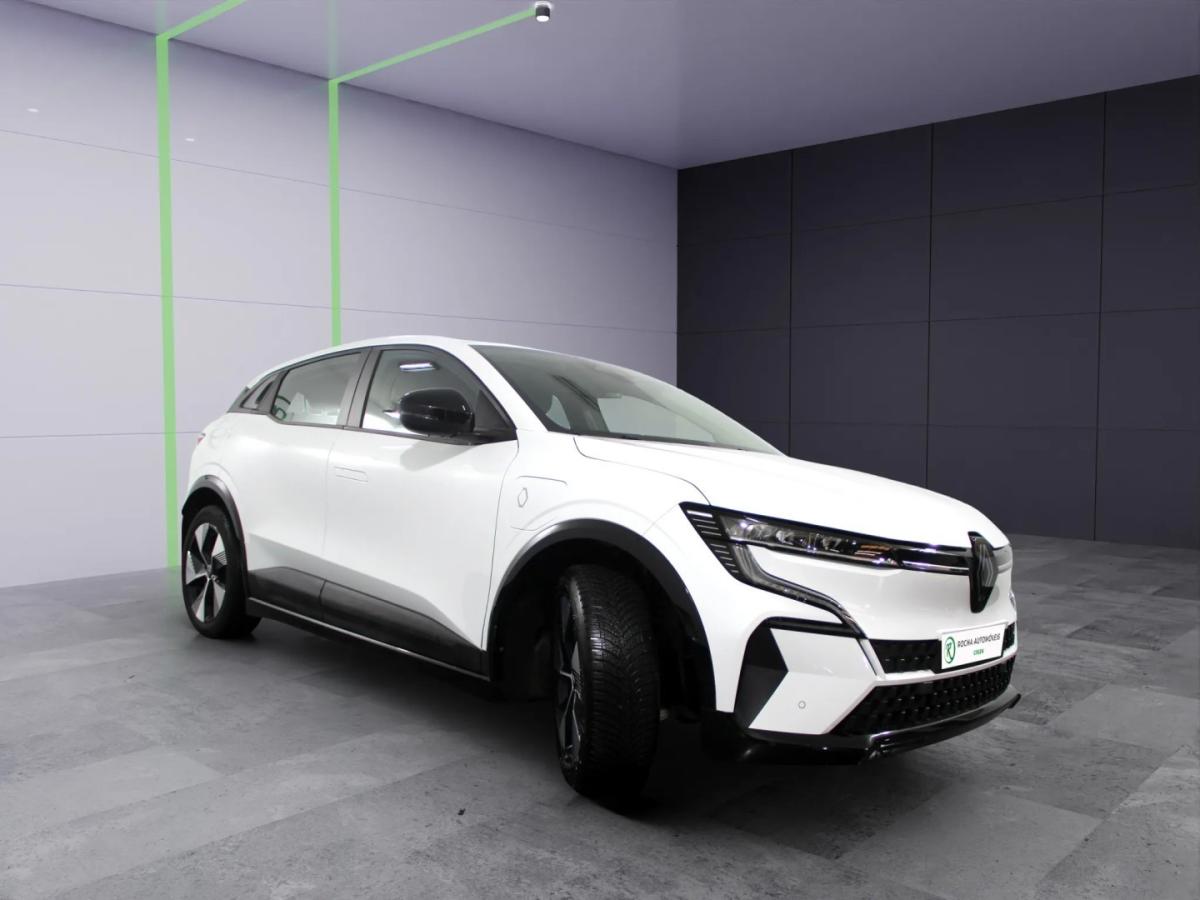 renault-megane-e-tech-2022-eletrico-0cc