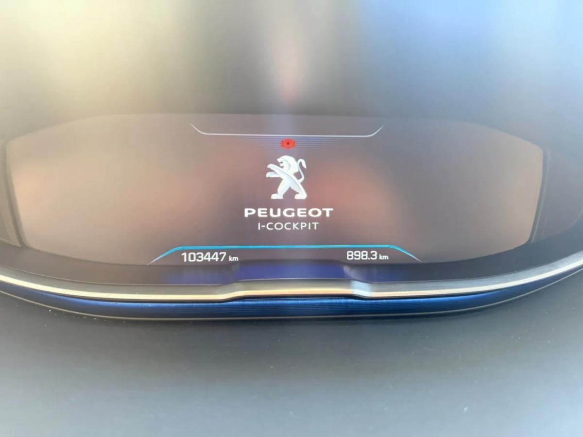 peugeot-5008-2019-gasolina-1199cc