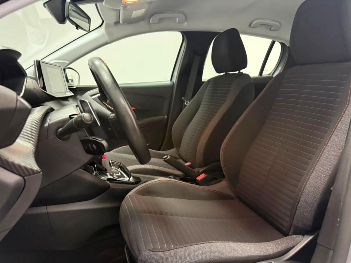 peugeot-208-2021-gasolina-1199cc