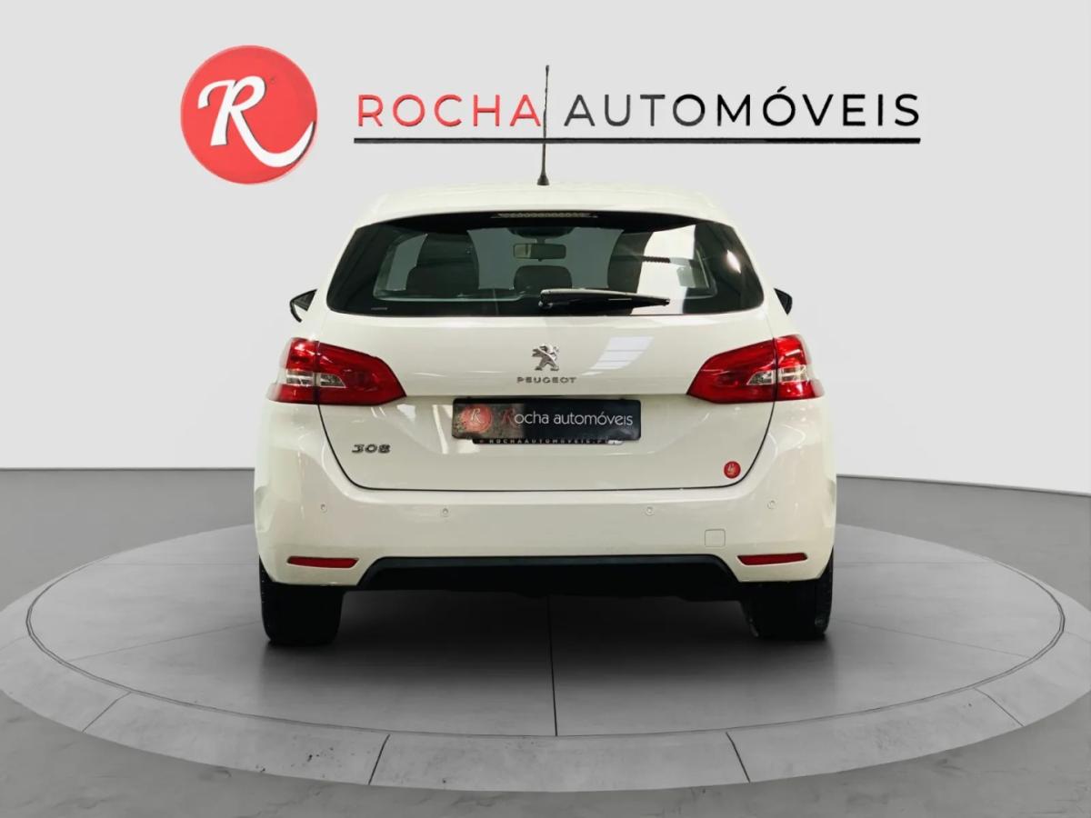 peugeot-308-2017-gasolina-1199cc