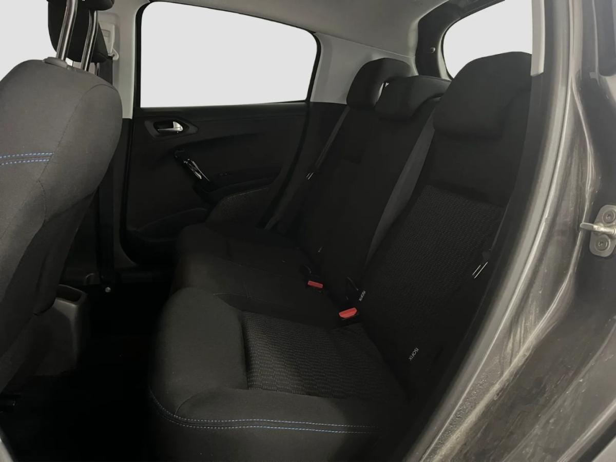 peugeot-208-2018-gasolina-1199cc