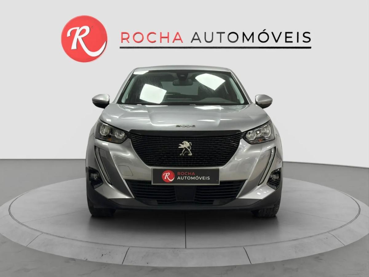 peugeot-2008-2023-gasolina-1199cc