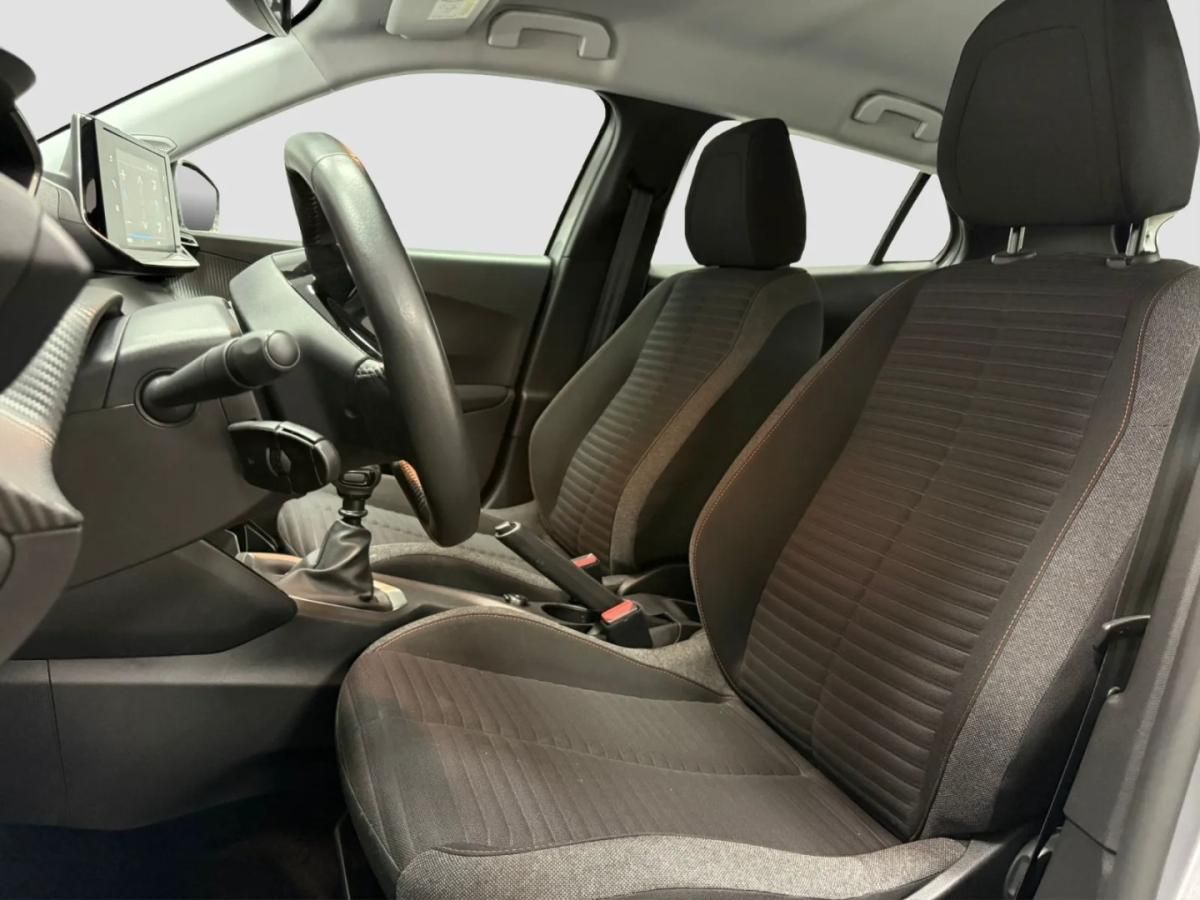 peugeot-2008-2023-gasolina-1199cc