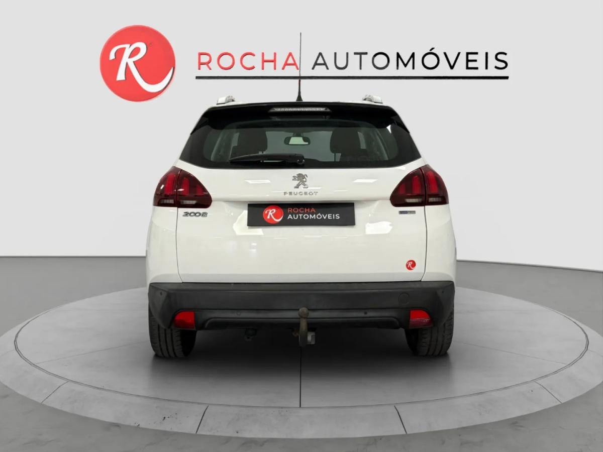 peugeot-2008-2016-gasolina-1199cc