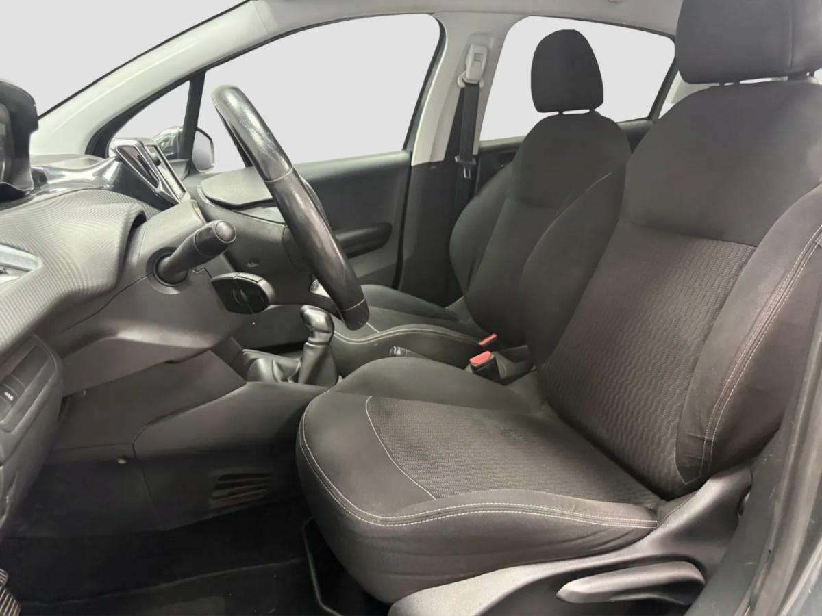 peugeot-208-2019-gasolina-1199cc