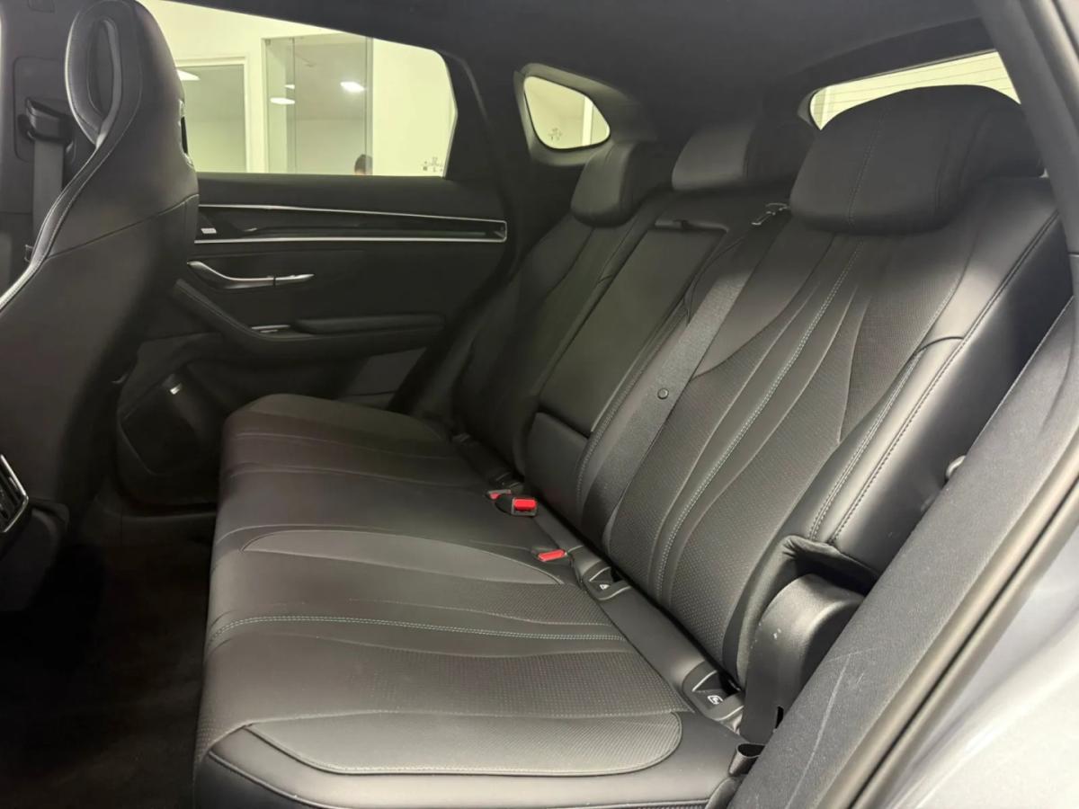 byd-byd-seal-2025-hibrido-1498cc