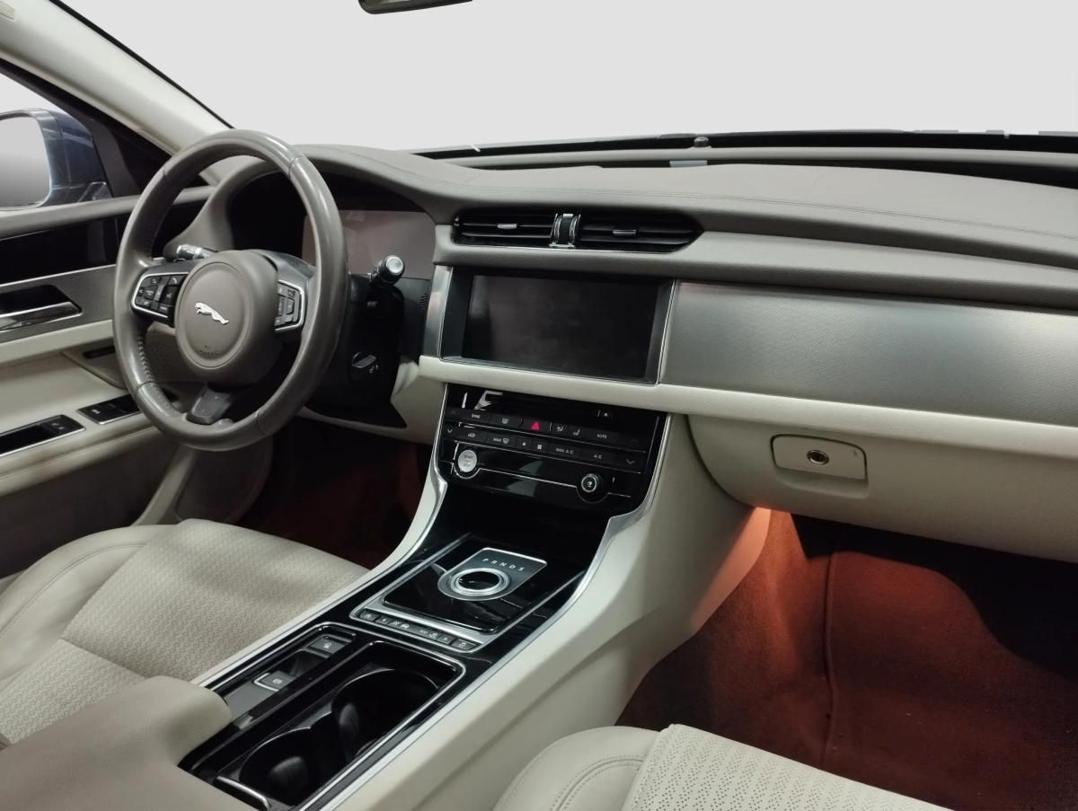 jaguar-xf-2016-diesel-1999cc