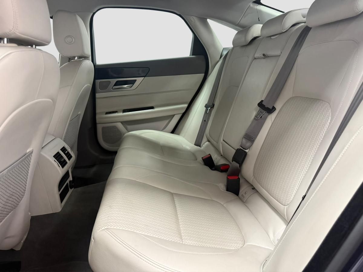 jaguar-xf-2016-diesel-1999cc