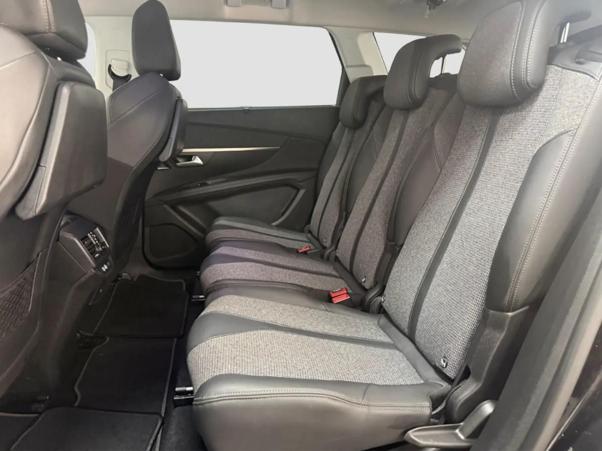 peugeot-5008-2019-gasolina-1199cc