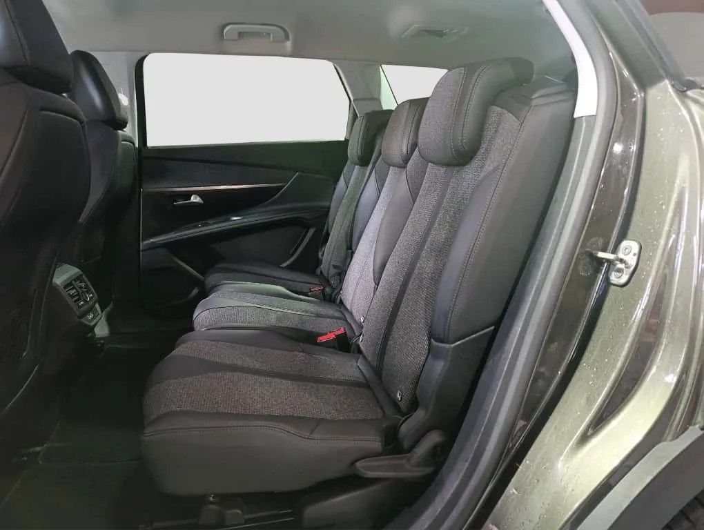 peugeot-5008-2018-gasolina-1199cc