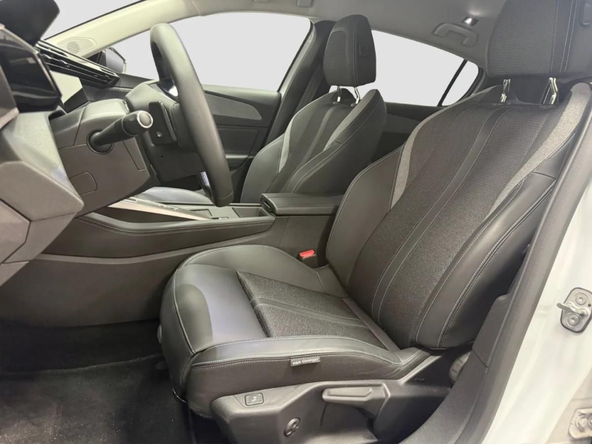 peugeot-308-2024-gasolina-1199cc