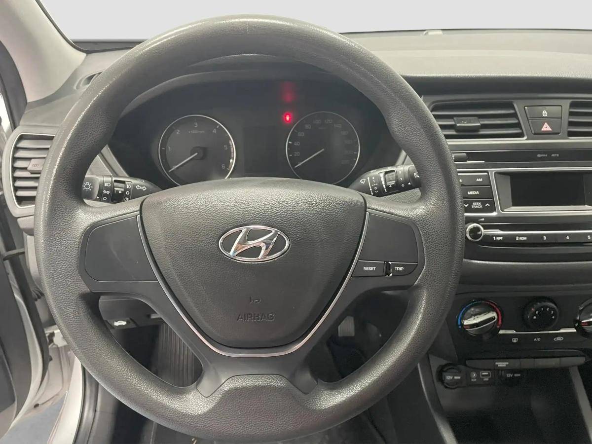 hyundai-i20-2017-gasolina-1200cc