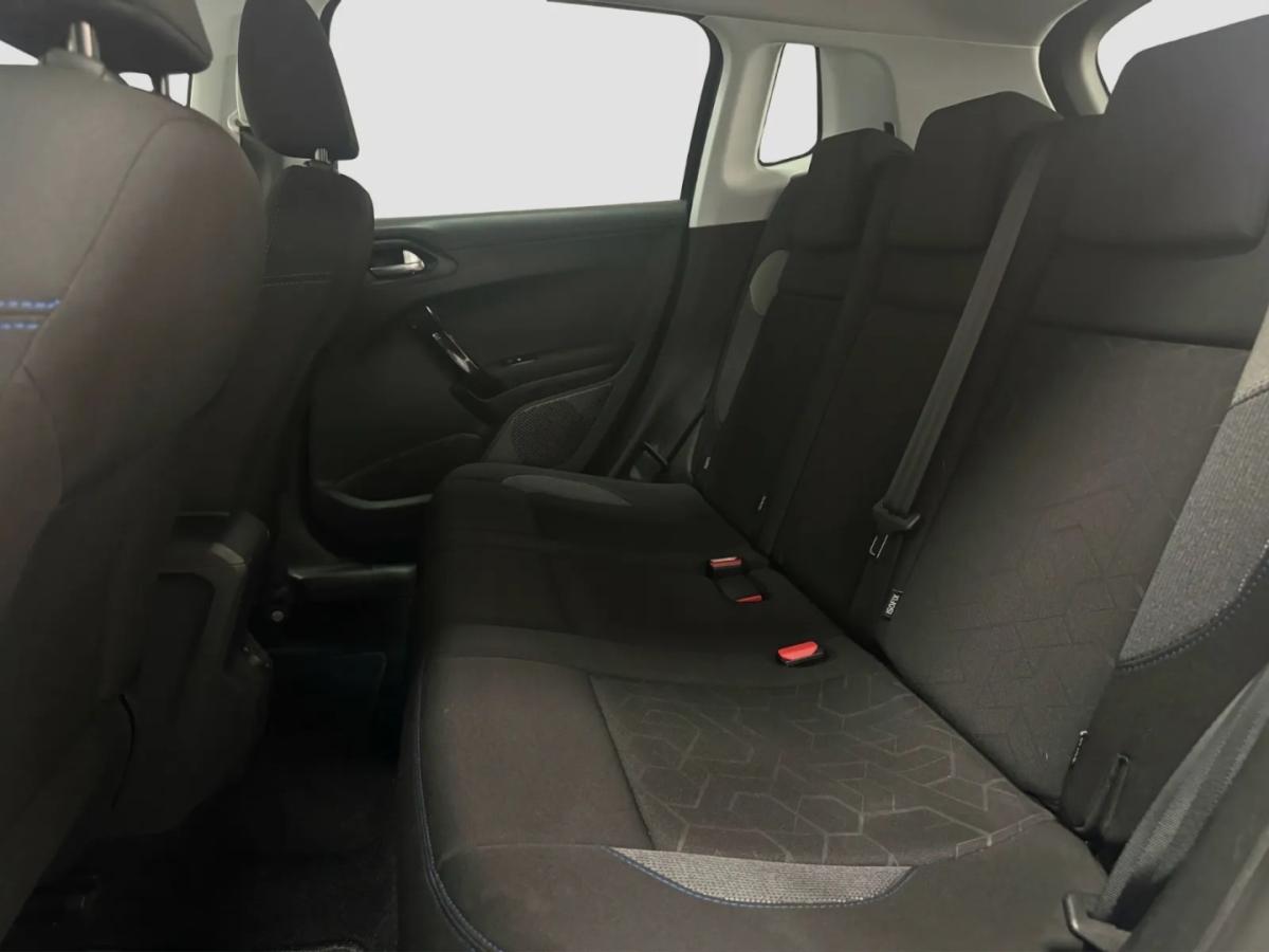 peugeot-2008-2017-gasolina-1199cc