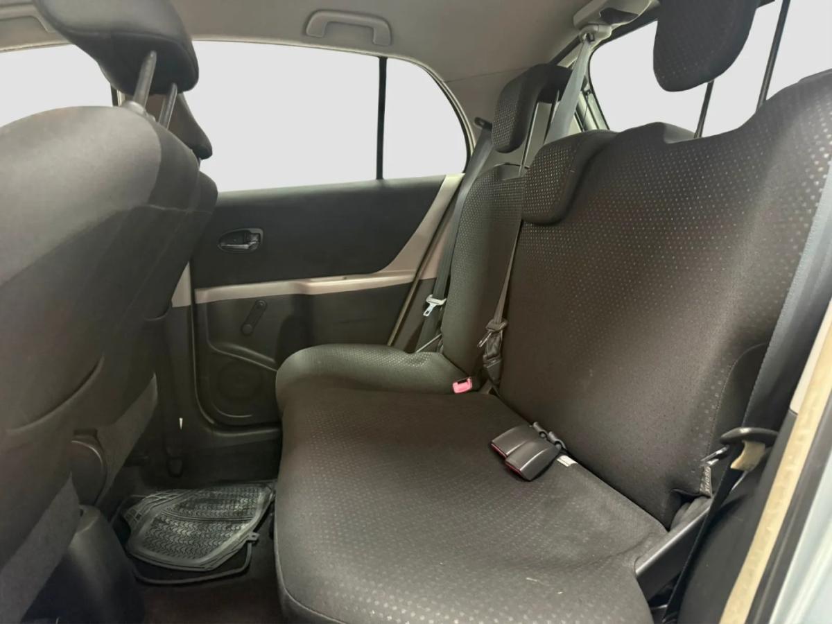 toyota-yaris-2011-diesel-1364cc