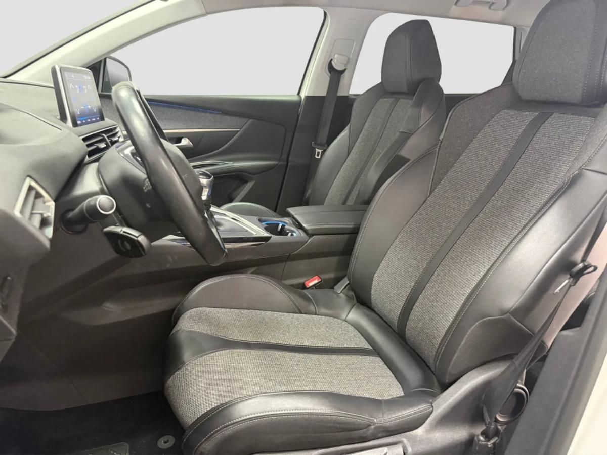 peugeot-5008-2020-gasolina-1199cc