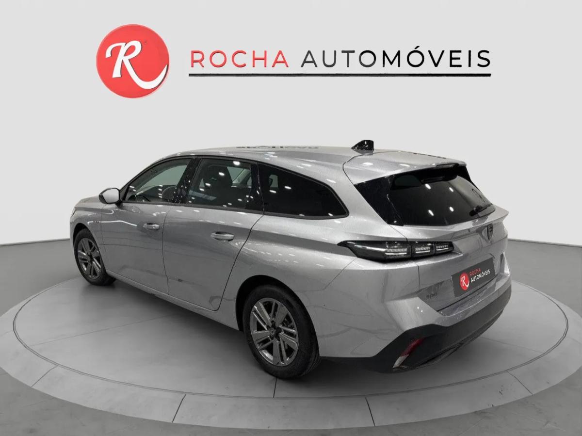 peugeot-308-sw-2024-gasolina-1199cc