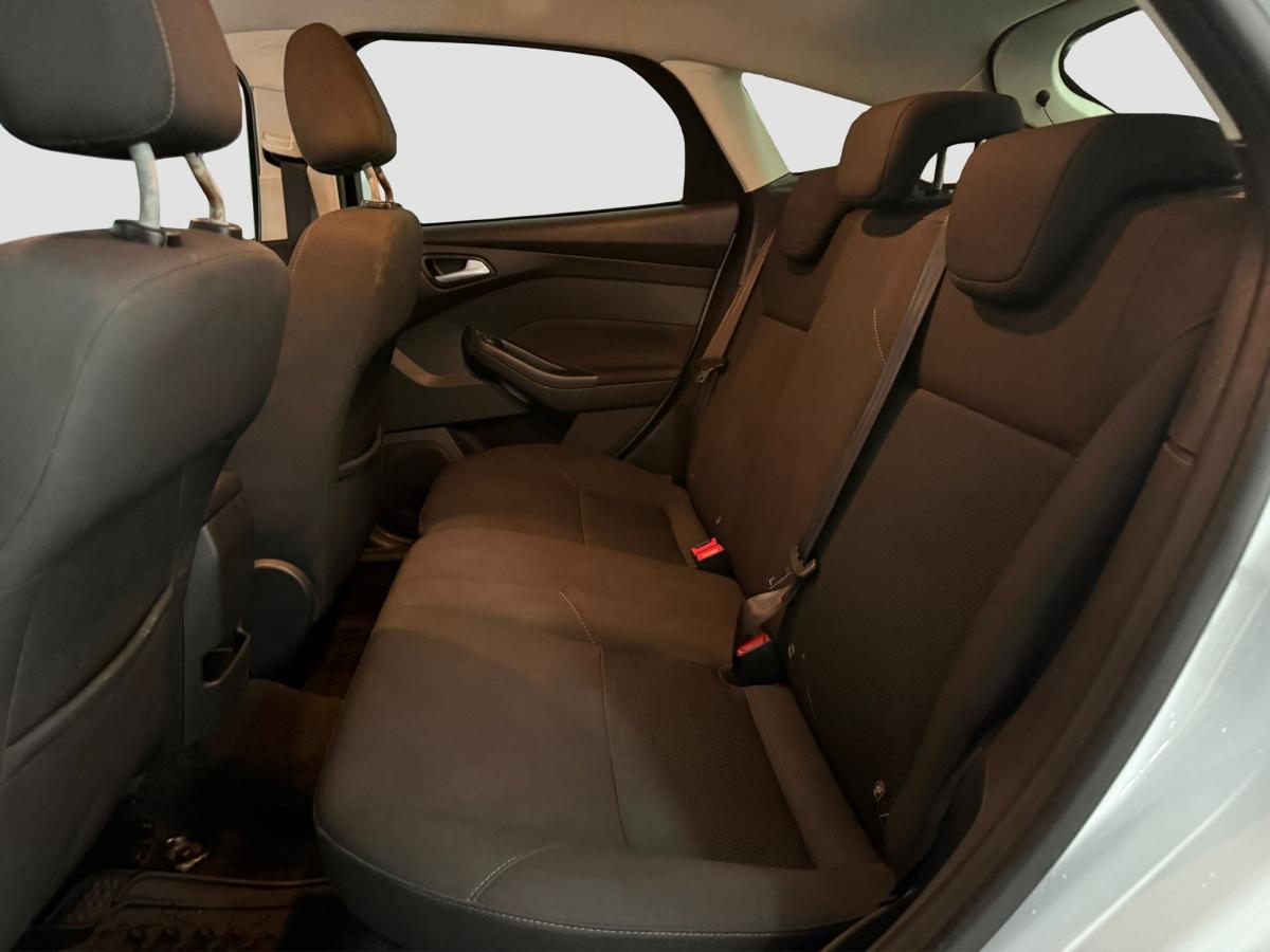 ford-focus-2018-diesel-1499cc