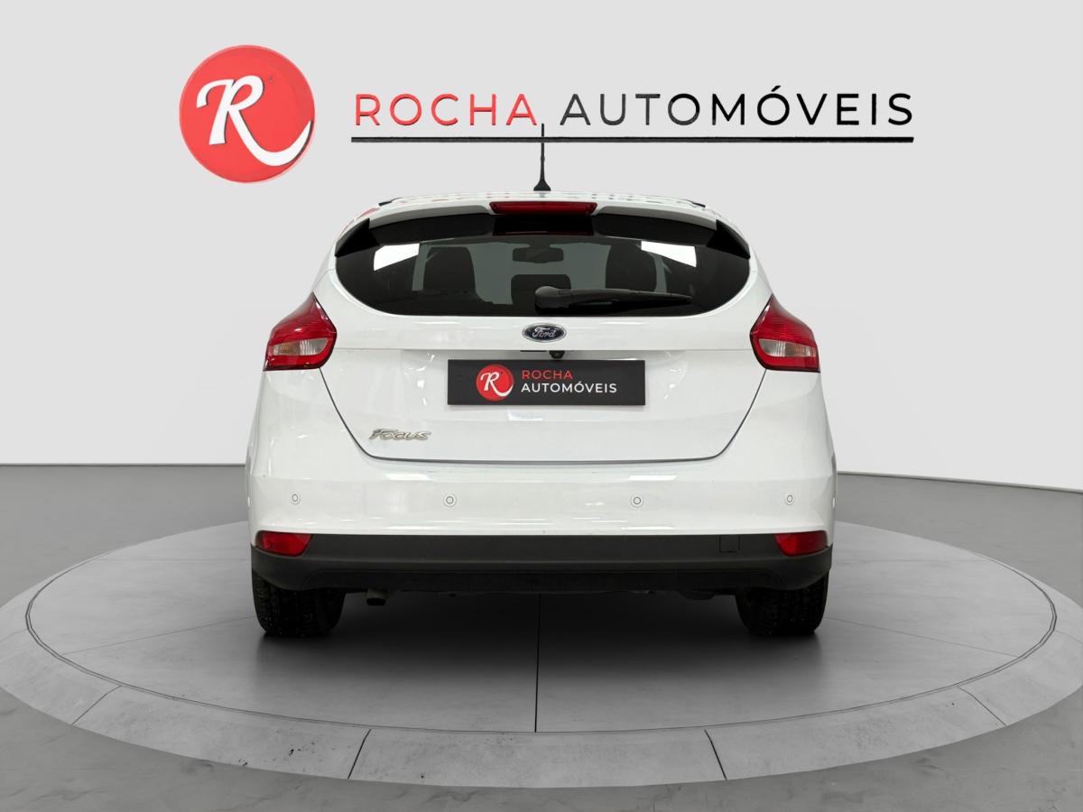 ford-focus-2018-diesel-1499cc