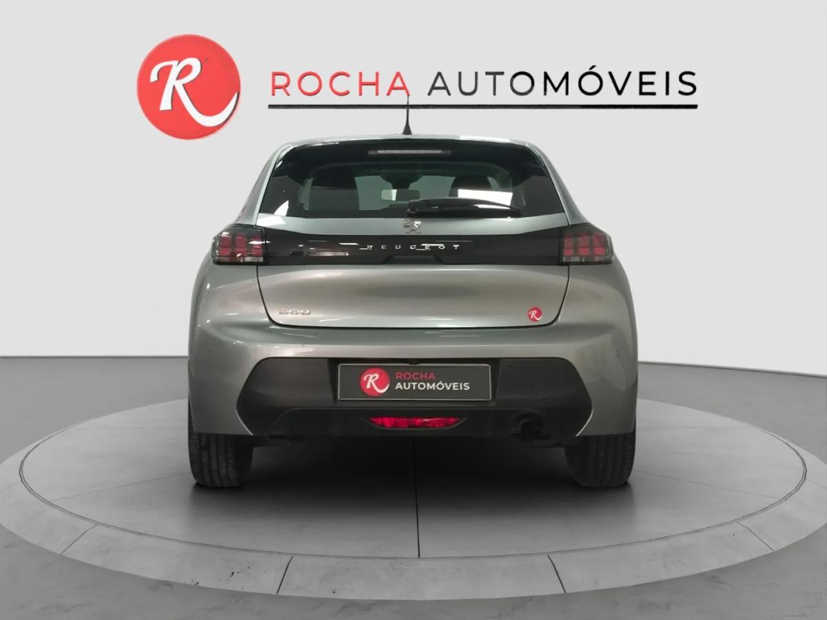 peugeot-208-2023-gasolina-1199cc