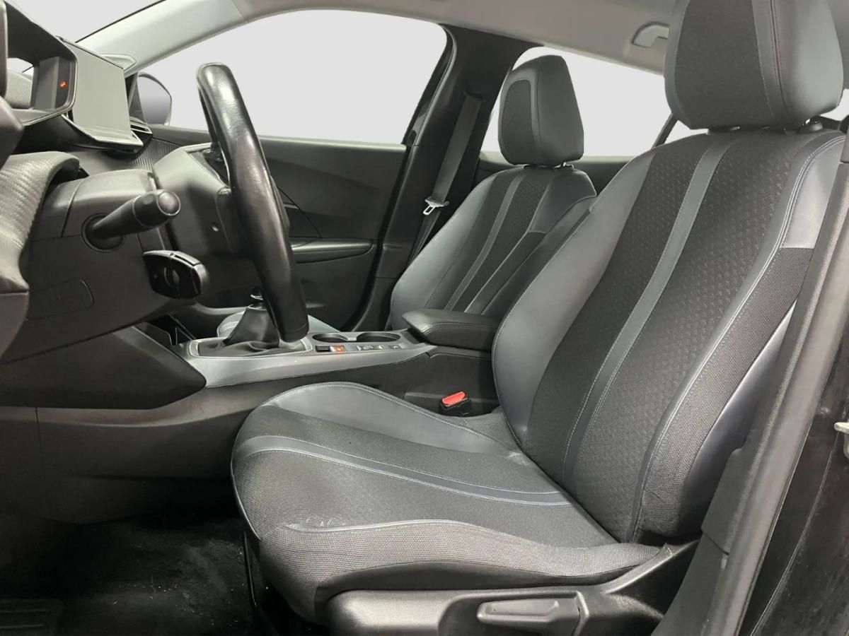 peugeot-2008-2021-gasolina-1199cc