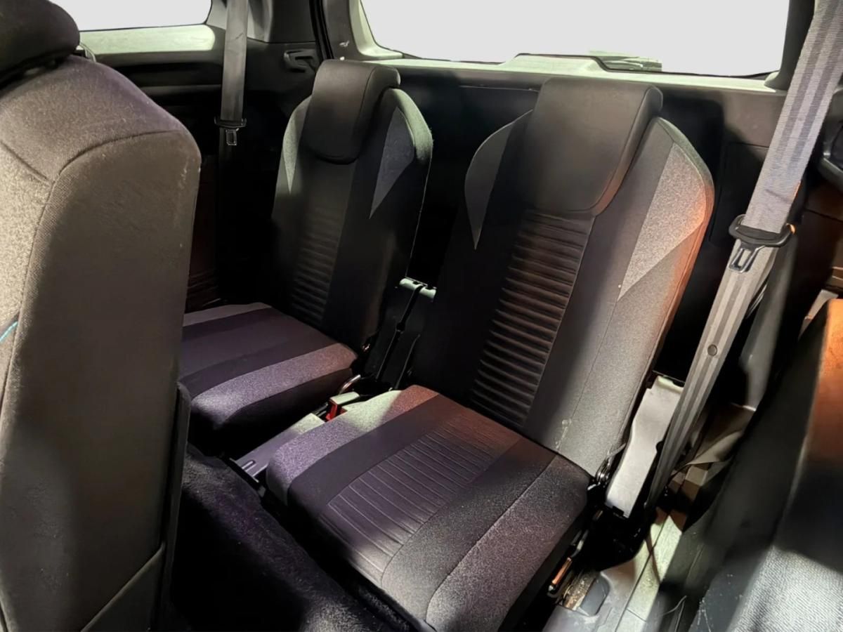 peugeot-5008-2019-gasolina-1199cc