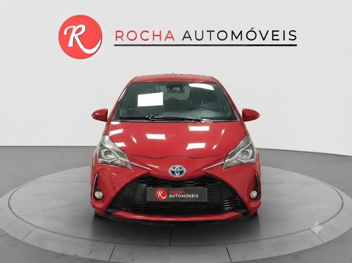 toyota-yaris-2019-hibrido-1497cc