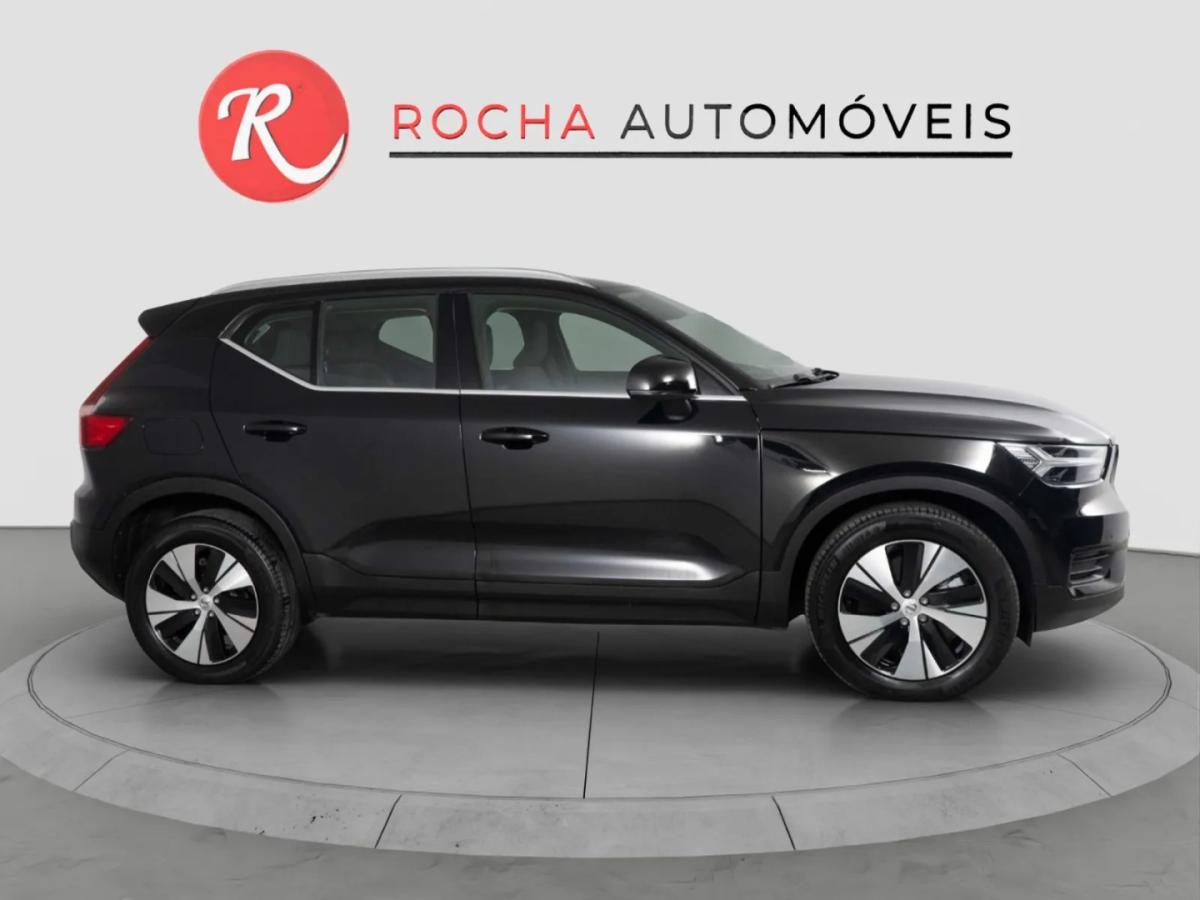 volvo-xc40-2022-hibrido-1477cc
