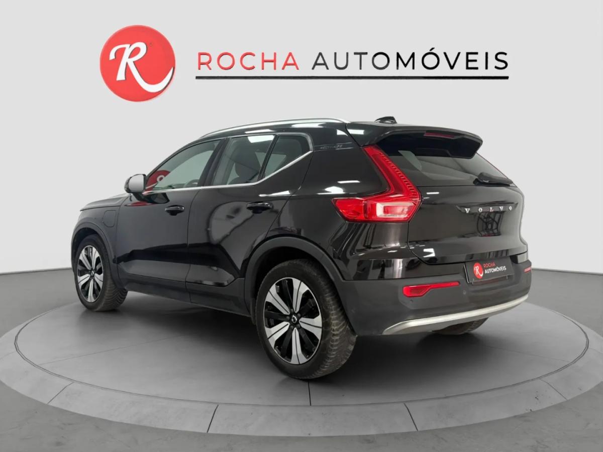 volvo-xc40-2022-hibrido-1477cc