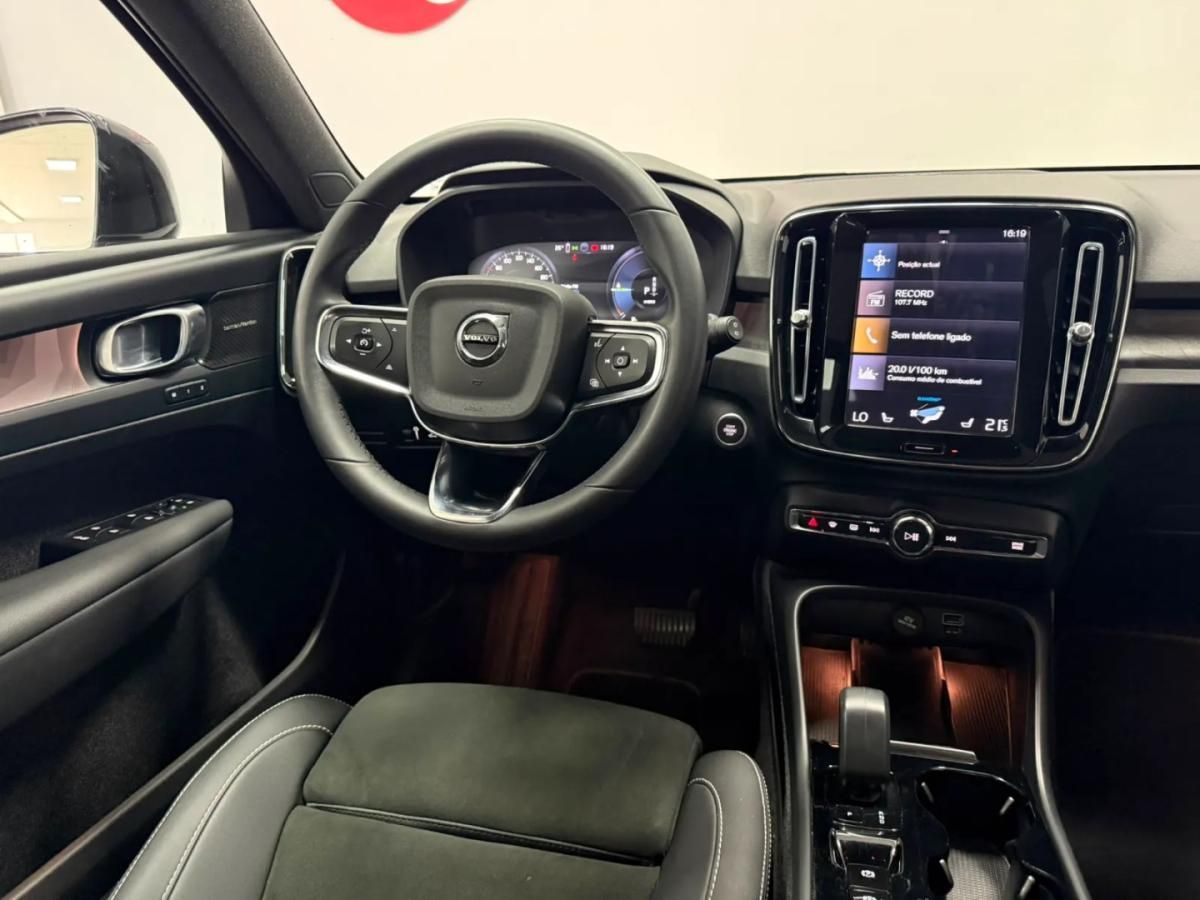 volvo-xc40-2022-hibrido-1477cc