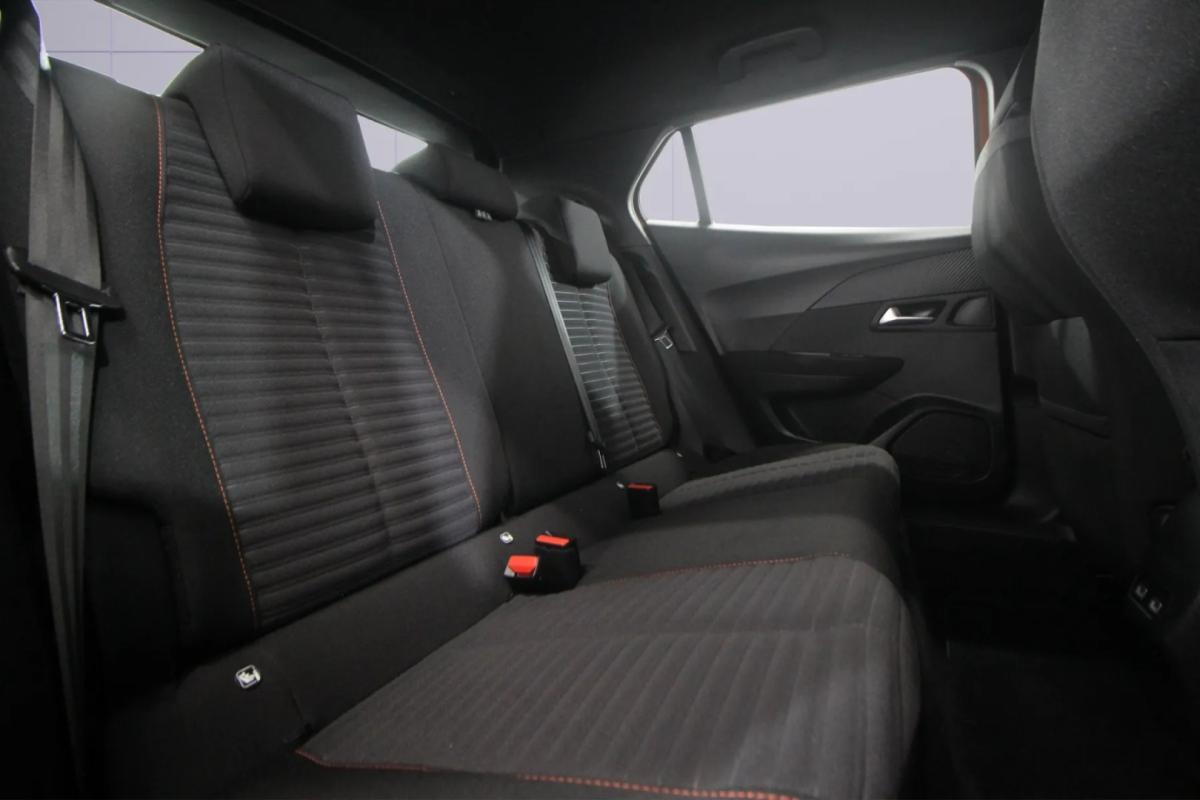 peugeot-e-2008-2023-eletrico-0cc
