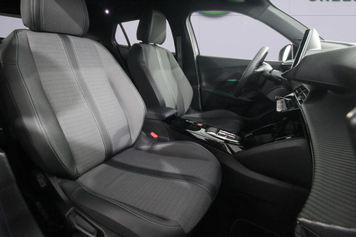 peugeot-e-2008-2023-eletrico-0cc