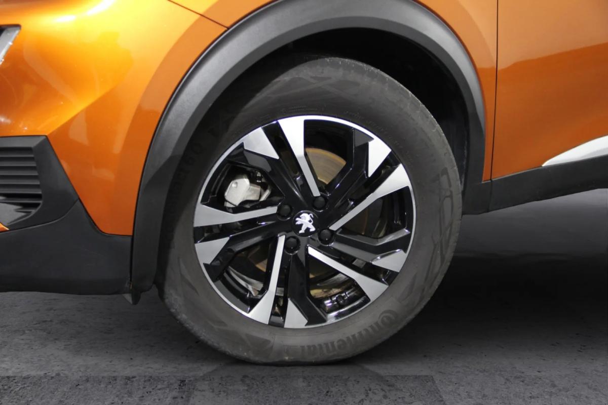 peugeot-e-2008-2023-eletrico-0cc