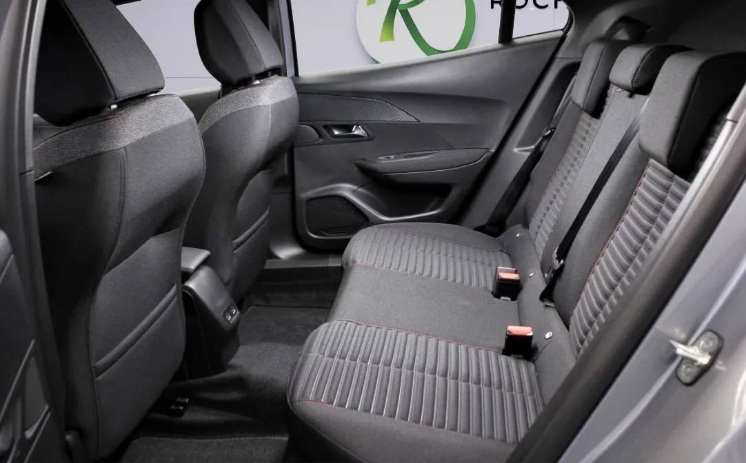 peugeot-e-2008-2021-eletrico-0cc