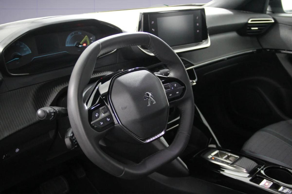 peugeot-2008-2023-eletrico-0cc