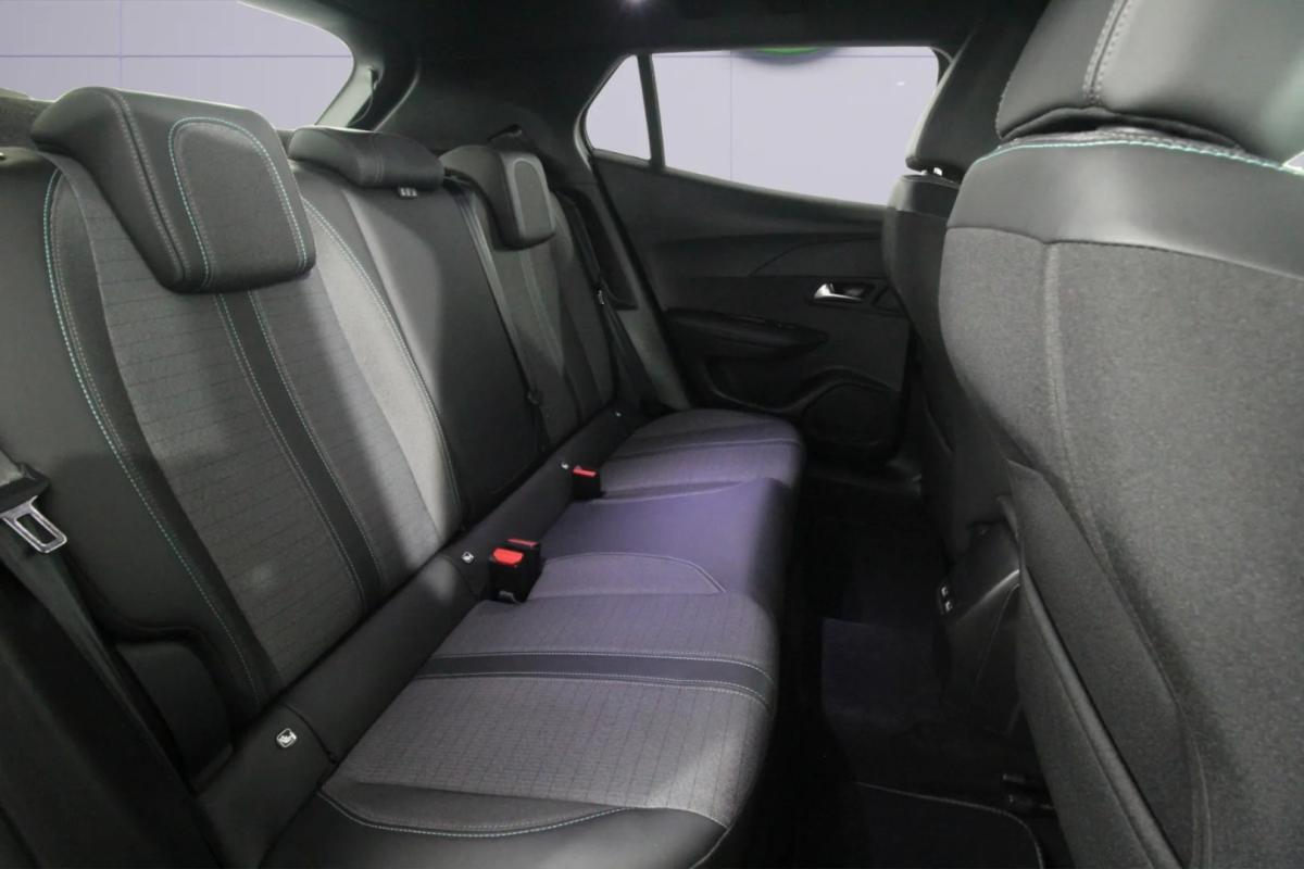 peugeot-2008-2023-eletrico-0cc