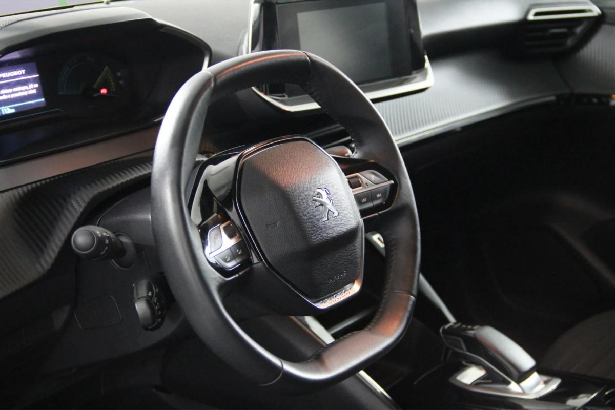 peugeot-e-208-2023-eletrico-0cc
