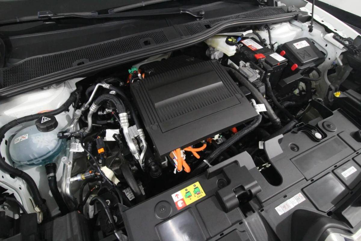 citroen-c4-2022-eletrico-0cc