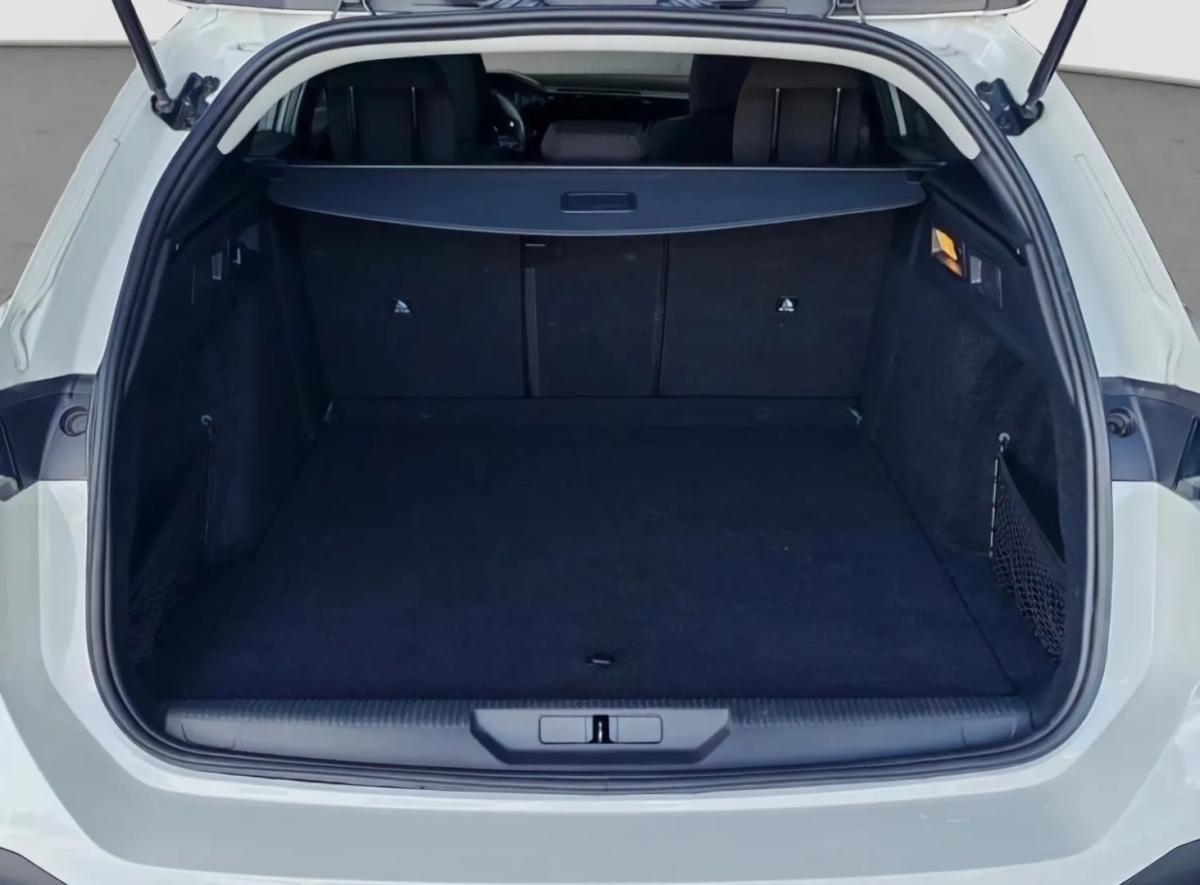 peugeot-308-sw-2022-gasolina-1199cc