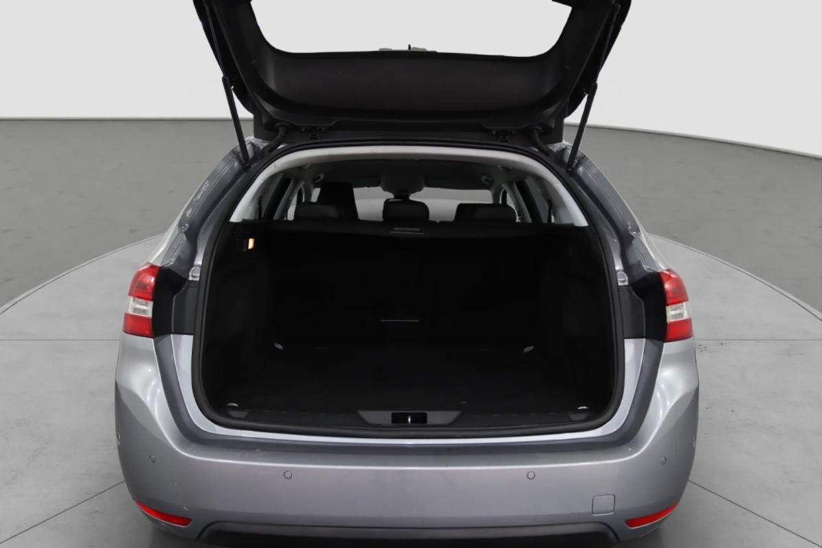 peugeot-308-sw-2019-gasolina-1199cc