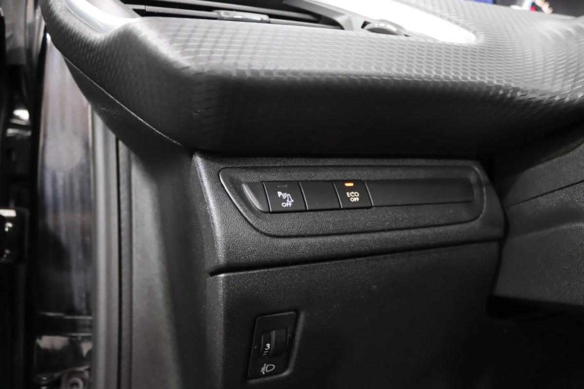 peugeot-2008-2017-gasolina-1199cc