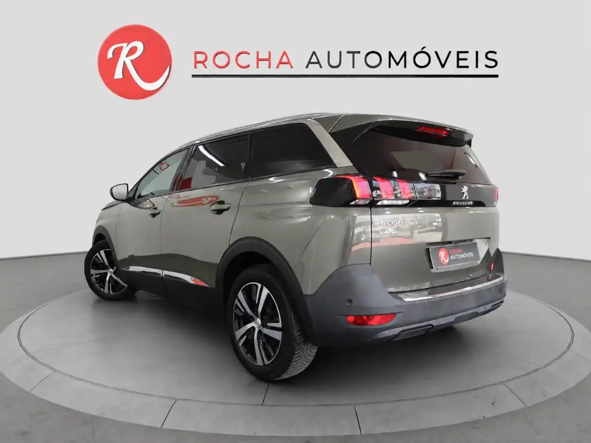 peugeot-5008-2018-gasolina-1199cc
