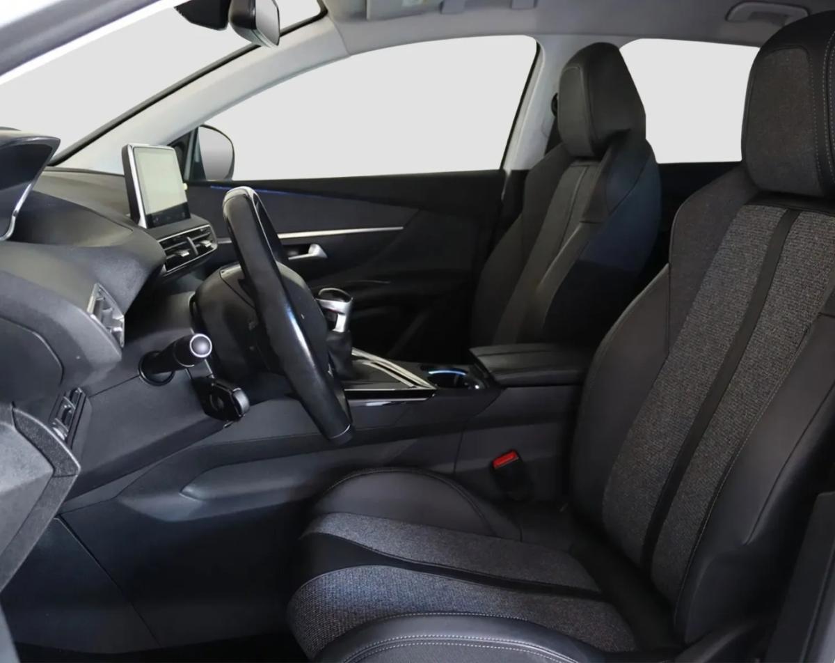 peugeot-5008-2018-gasolina-1199cc