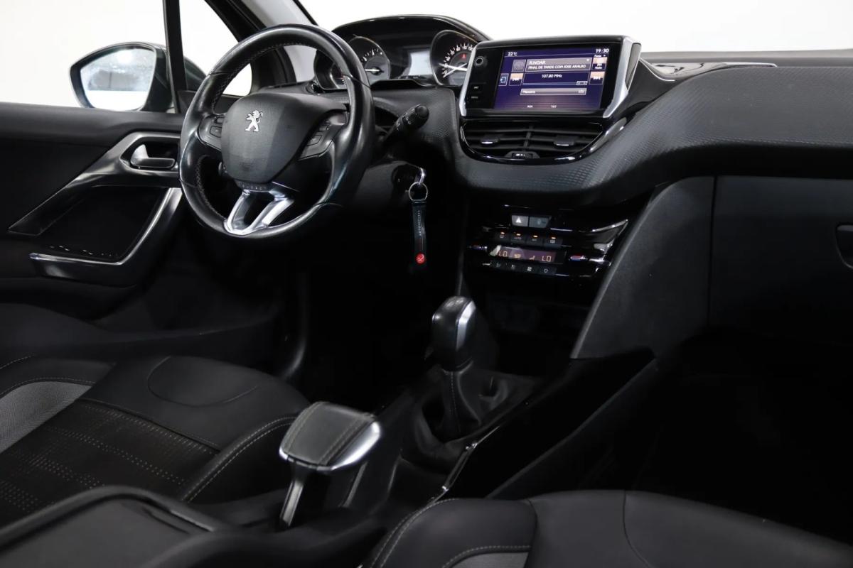 peugeot-2008-2018-gasolina-1199cc