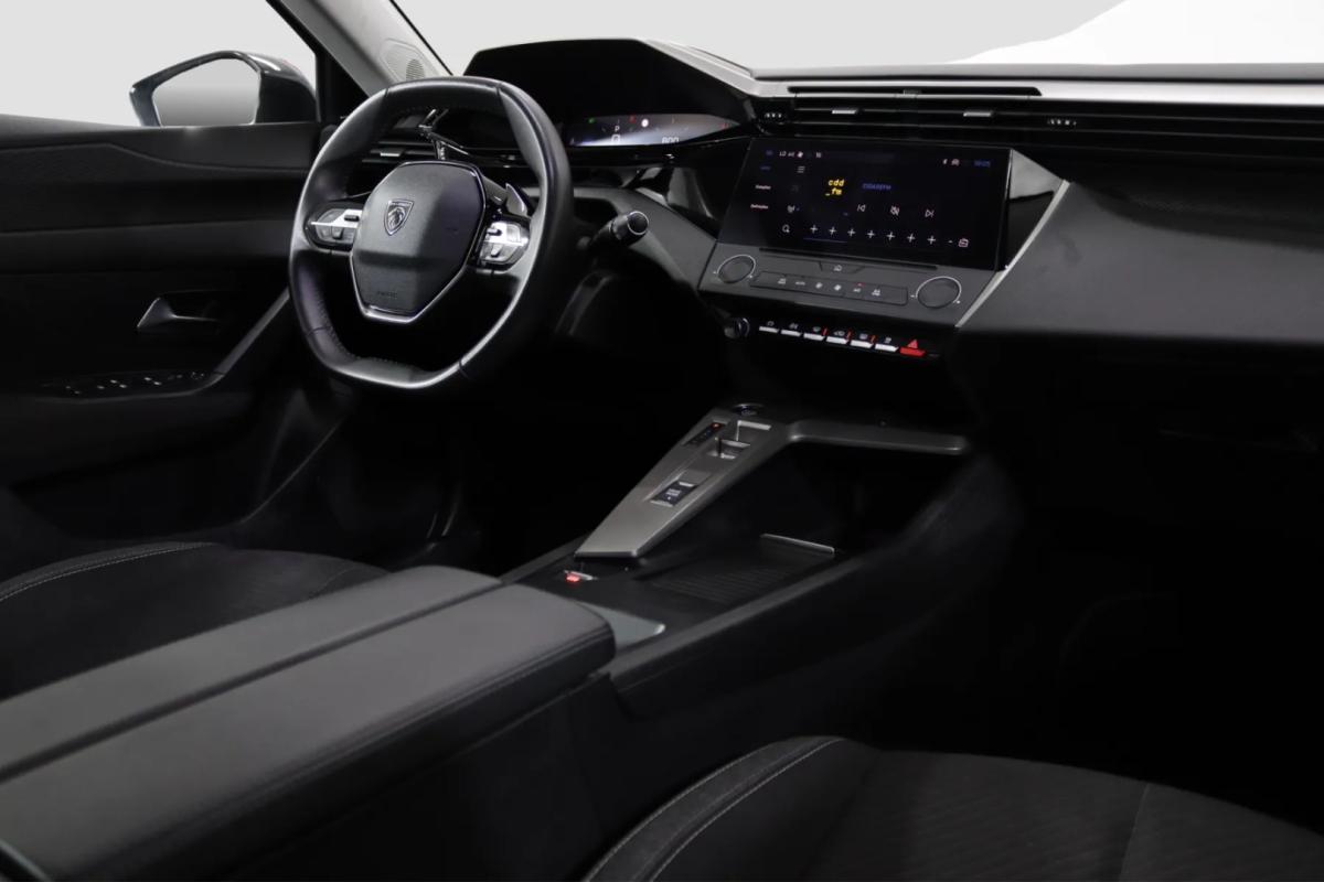 peugeot-308-sw-2023-gasolina-1199cc