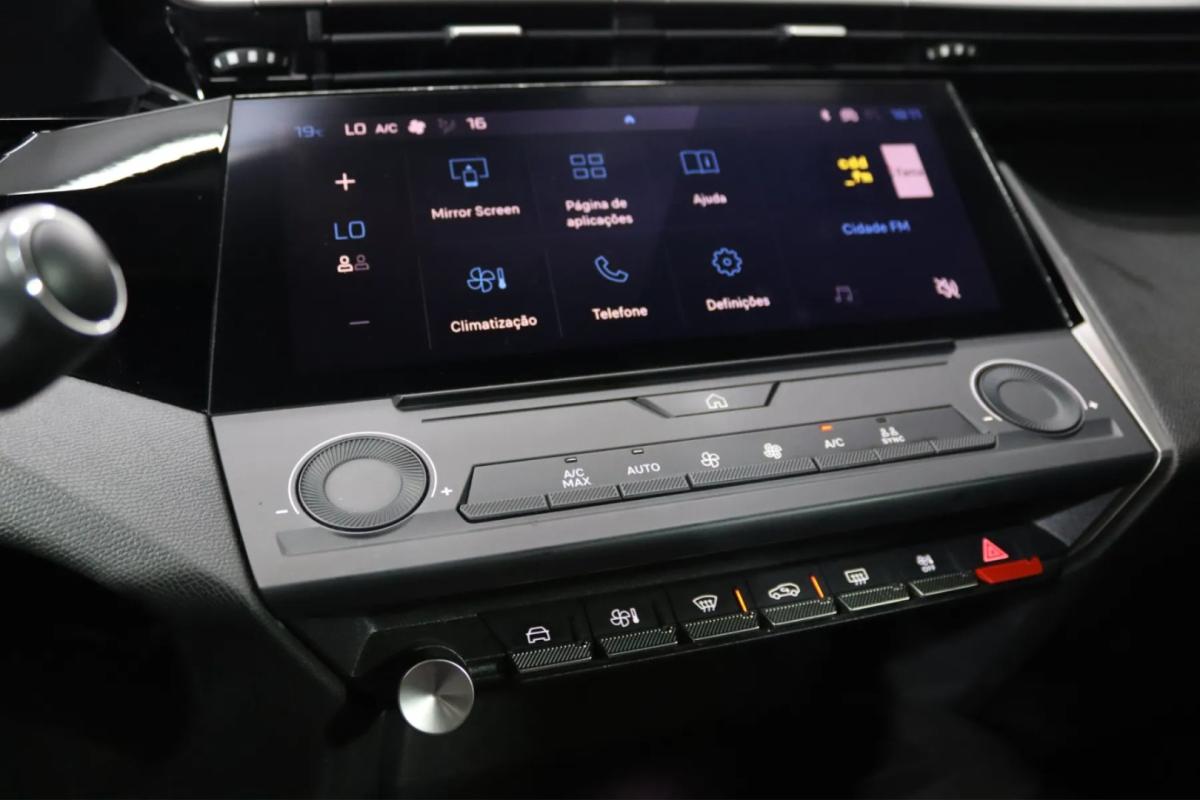 peugeot-308-sw-2023-gasolina-1199cc