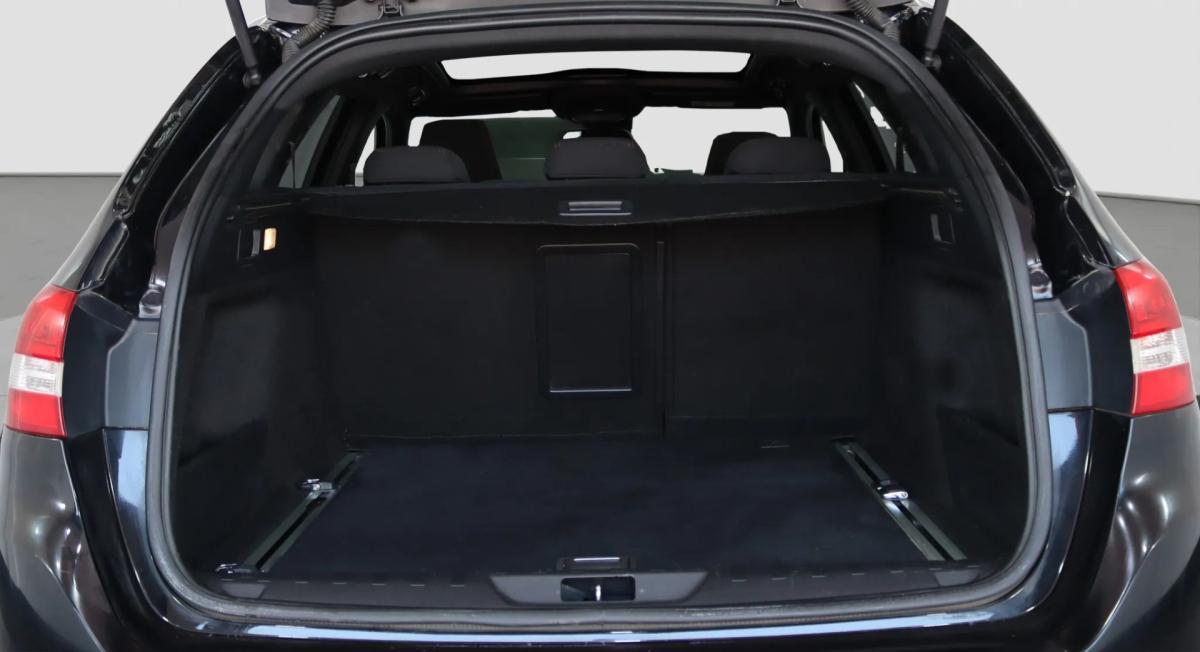 peugeot-308-sw-2018-gasolina-1199cc