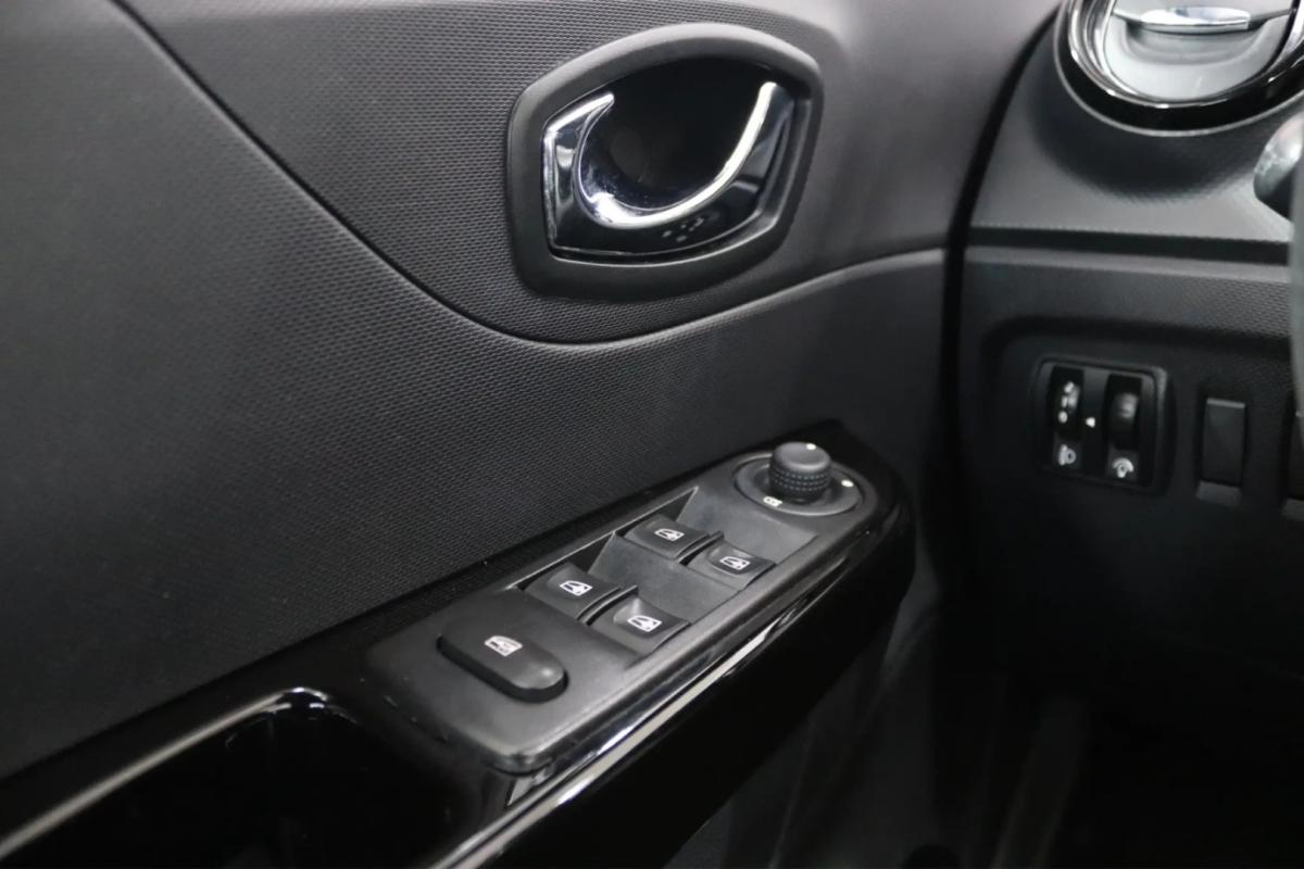 renault-captur-2014-gasolina-1197cc