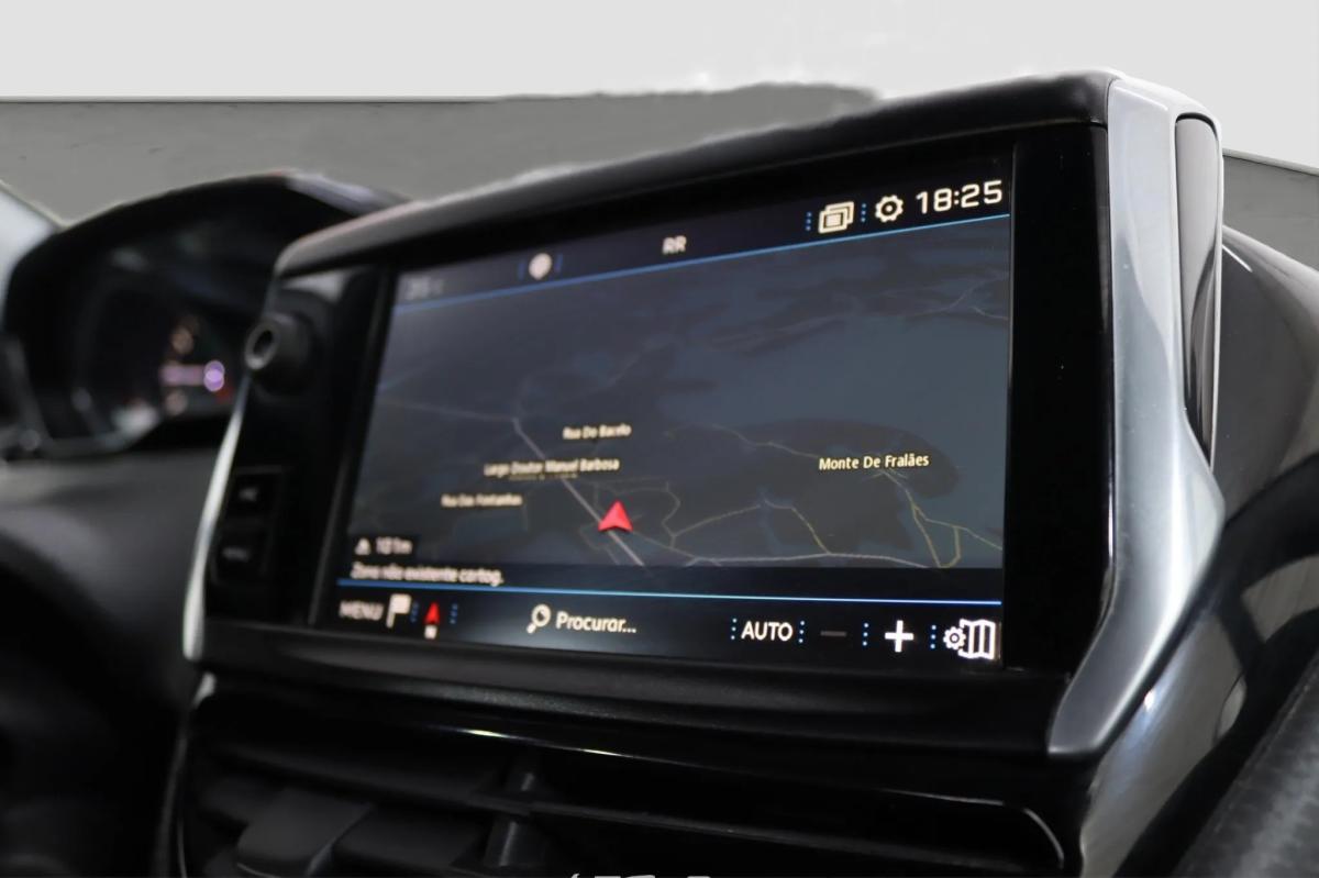 peugeot-208-2018-gasolina-1199cc